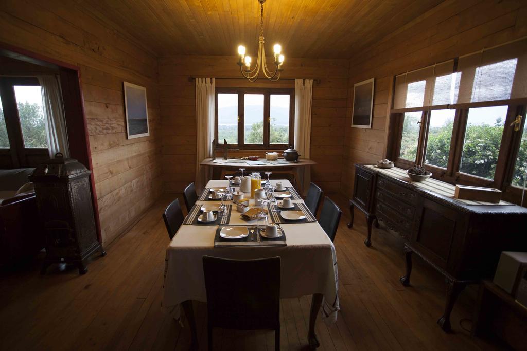 Quila Hostal Ла-Энсенада Экстерьер фото